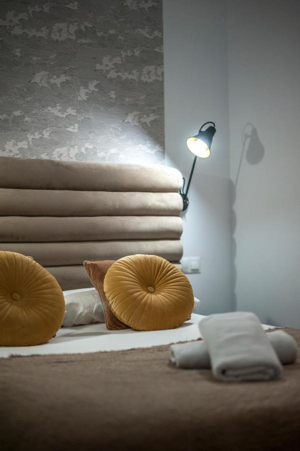 La Latina I Apartment Madrid Bagian luar foto