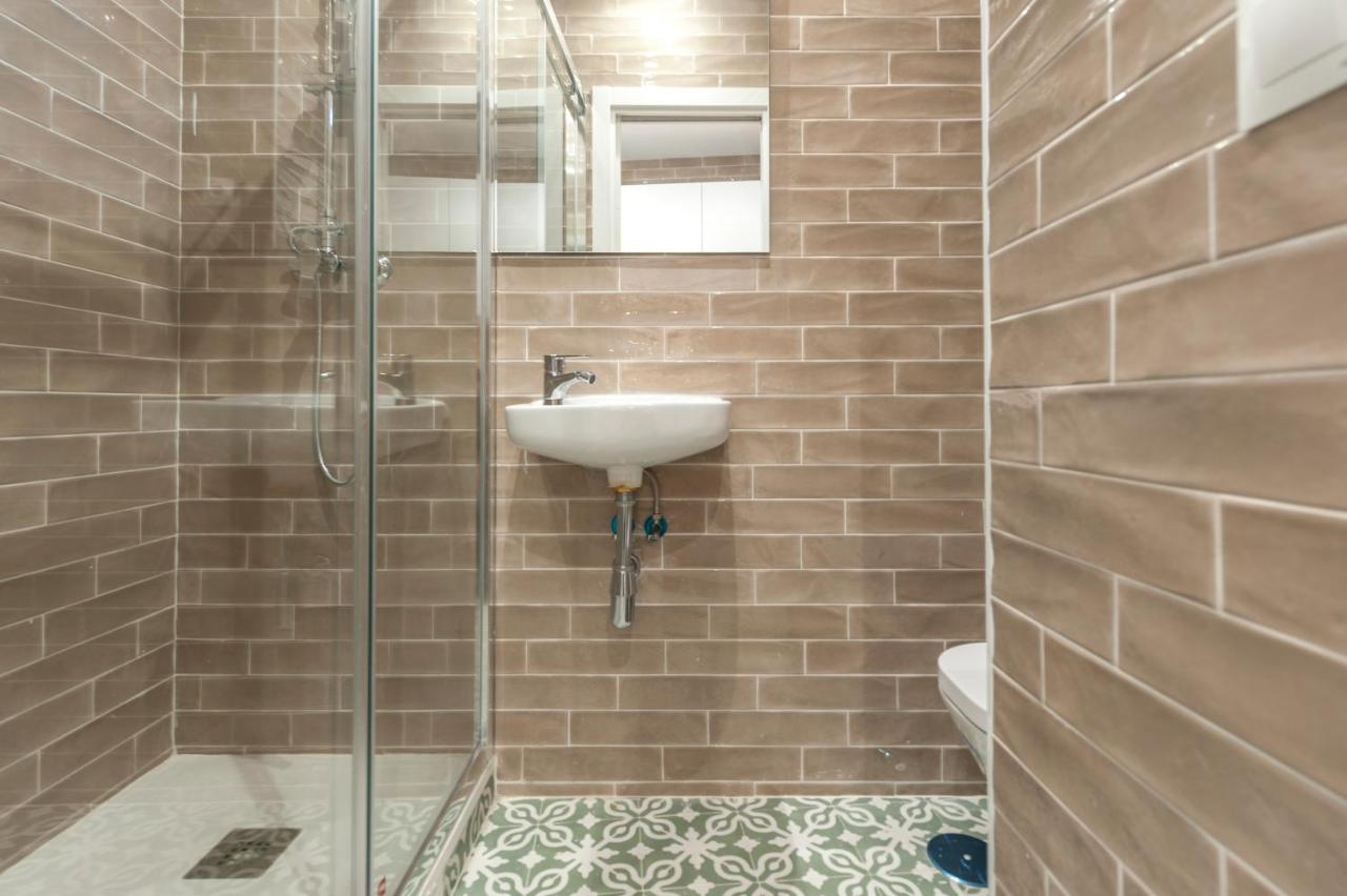 La Latina I Apartment Madrid Bagian luar foto